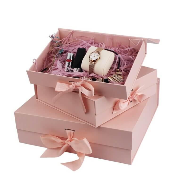 custom-pink-Gift-Boxes-768x768.jpg